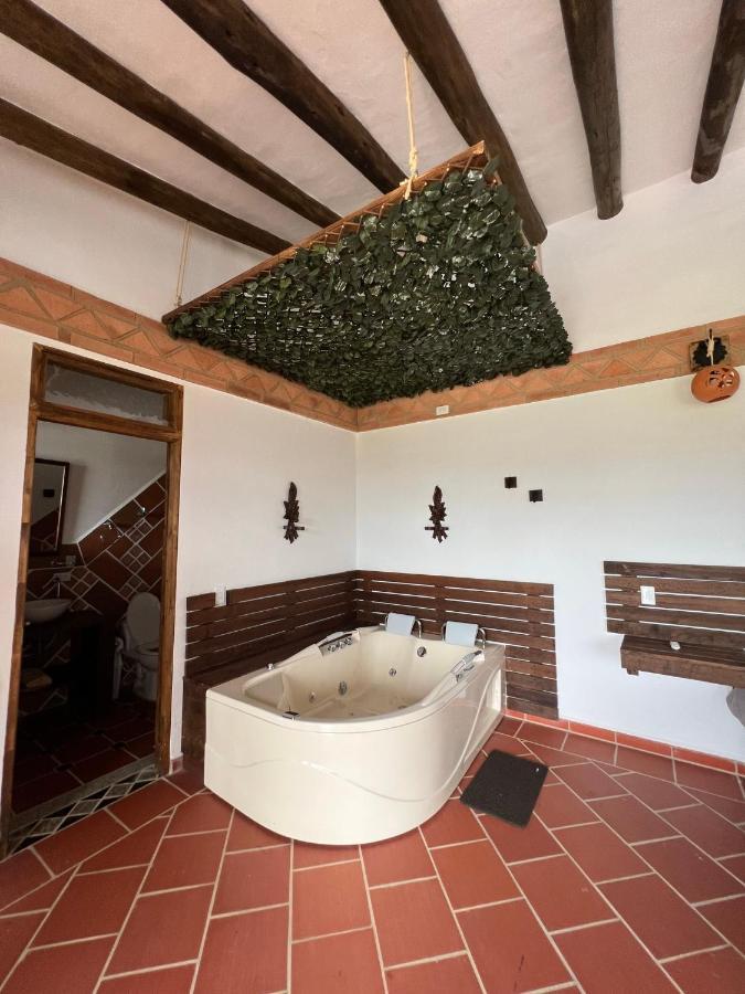 Hotel, Bungalows, Chalet Y Cabanas Aventura Park Villa De Leyva La Periquera Extérieur photo